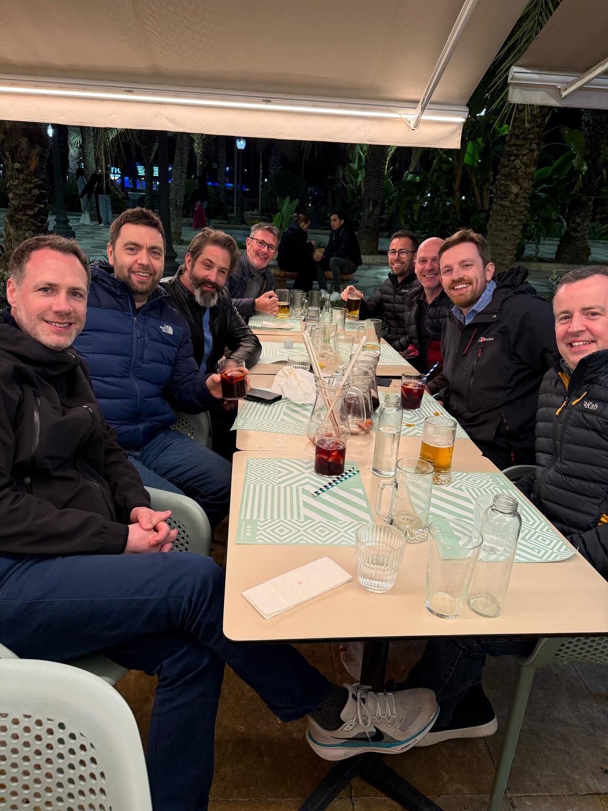 Custom padel group event in Alicante — tailored experiences